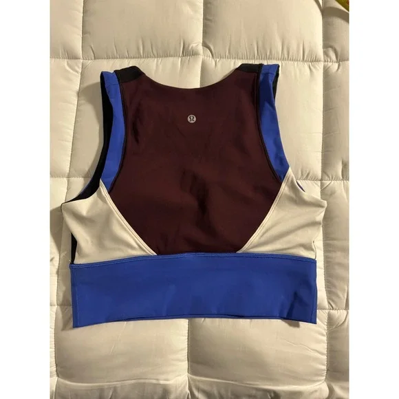 Lululemon Kick Serve Bra / Size 10 - Picture 2 of 7